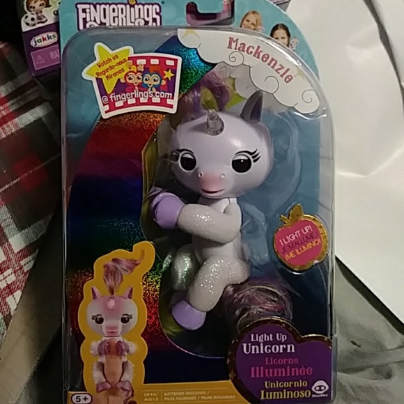 Fingerlings Mackenzie Unicorn - Picture 1 of 4